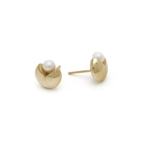 Quarter Pearl Studs