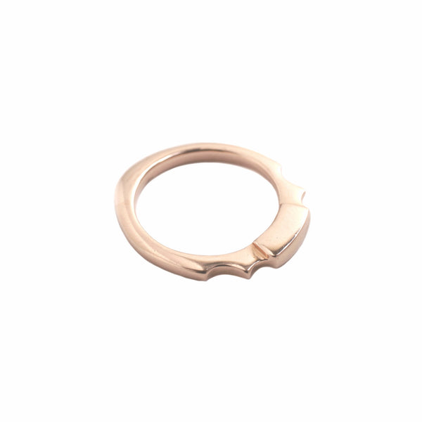 New Roman Ring